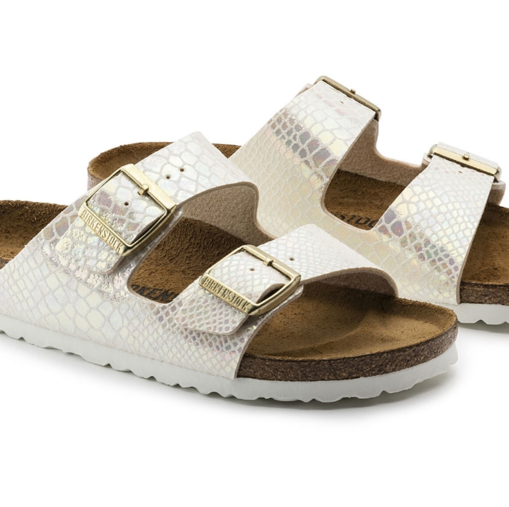 White/ Cream snake skin all leather NWOB